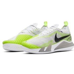 Nike Women's React Vapor NXT Tennis Shoes